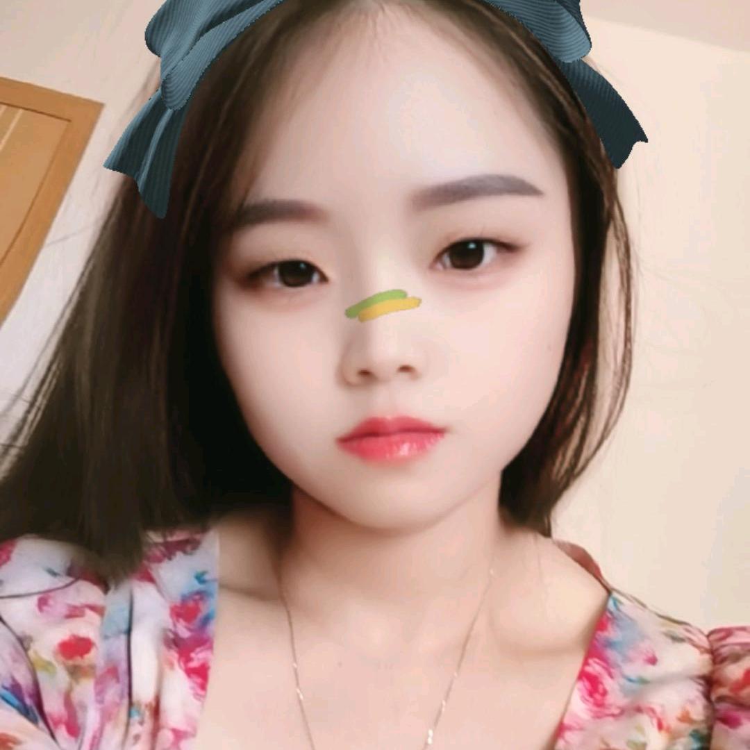 张云霞