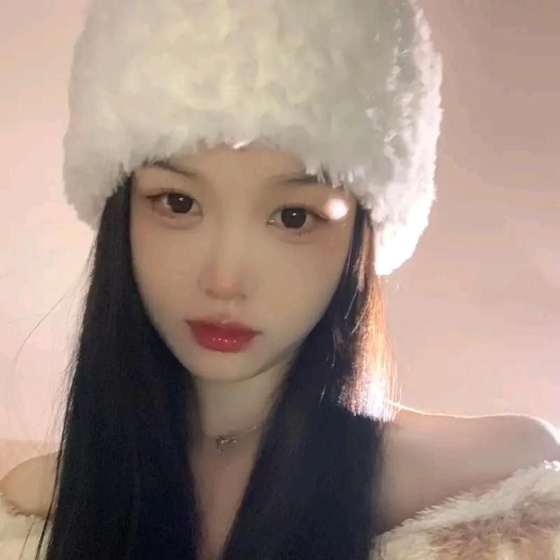 成都锐行天下汽车服务有限公司(旅游包车)