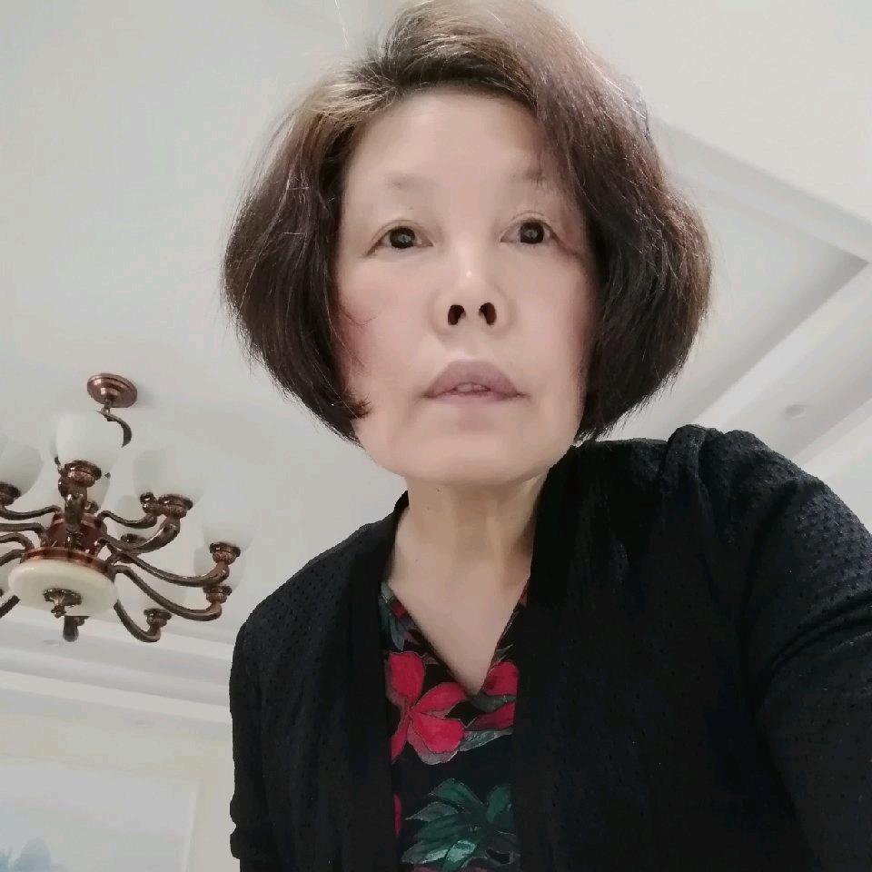 赵爱唱歌