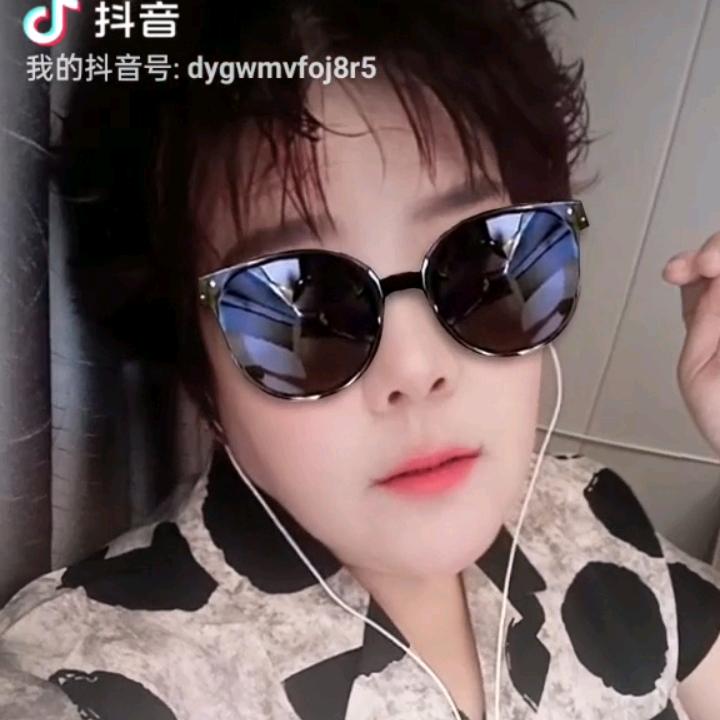 红玫瑰🌹🌹