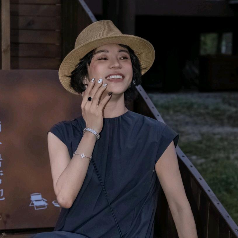 丽霞服装（高端定制）