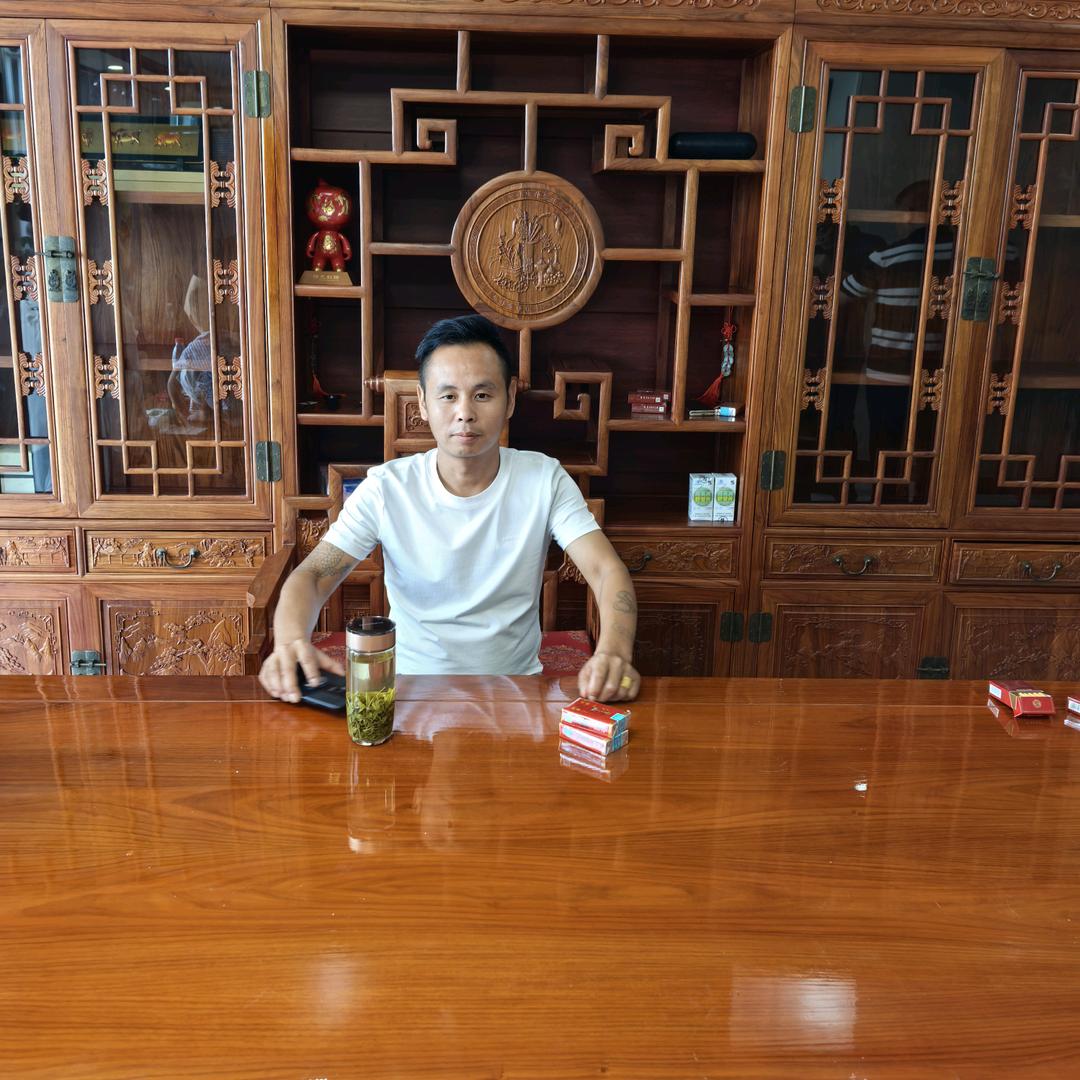 钱小伟演艺婚庆布置，白事布置礼仪等等