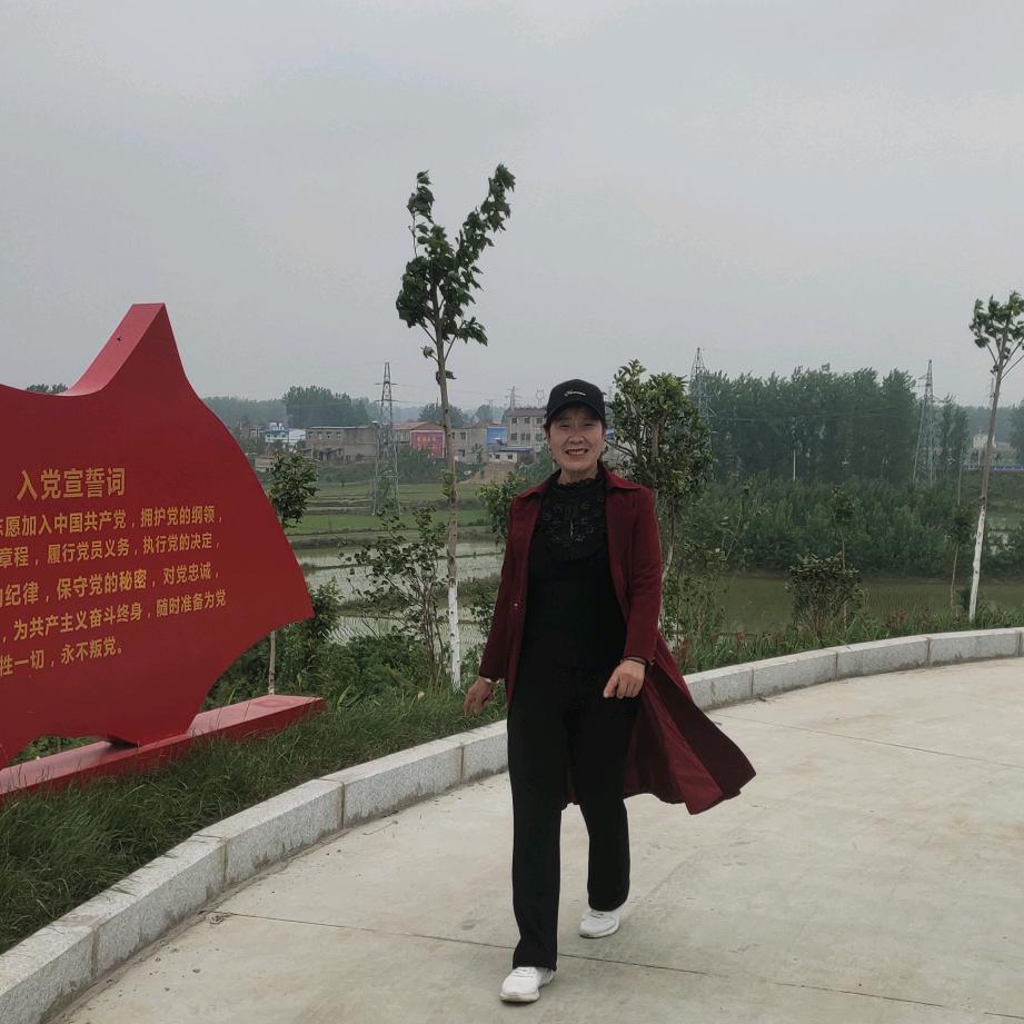 ，人生如梦，岁月无情，余生好好爱自己