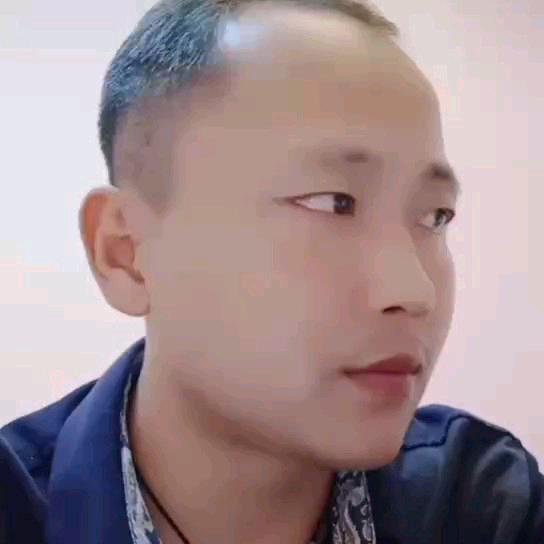 㜂孞