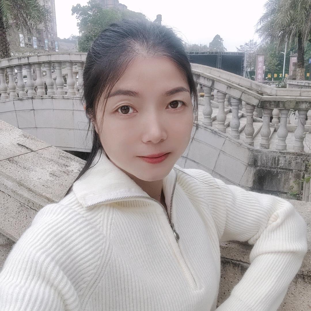 红棉花高端全屋定制小容