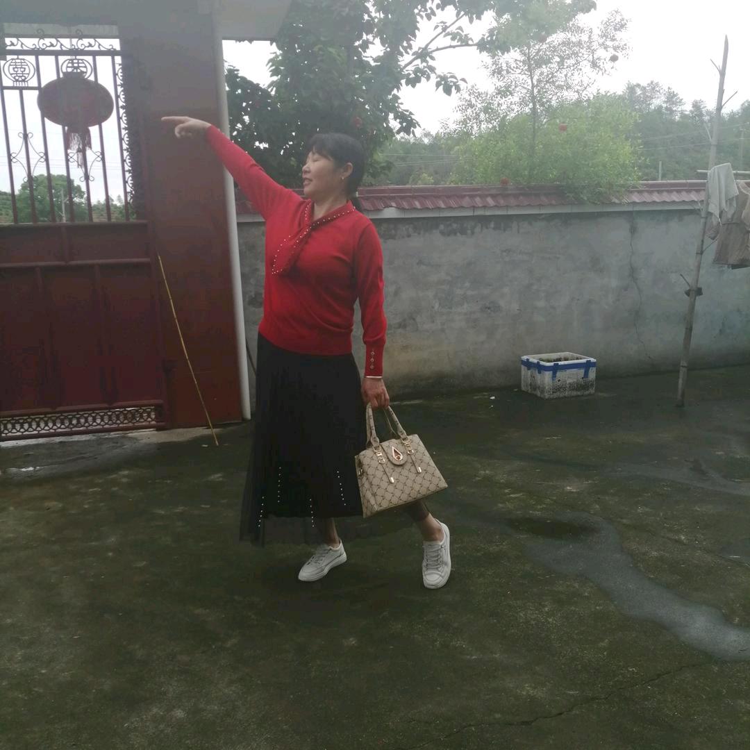 邱，，，全职奶奶