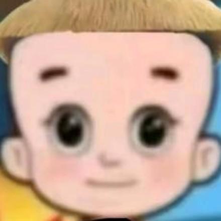 不爱吃鲤鱼（想破1000粉）