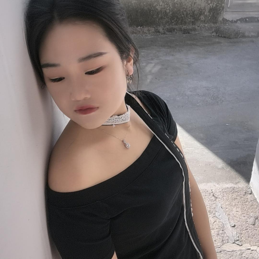 、别捏我脸ˡᵃʕ̯•͡˔•̯᷅ʔ