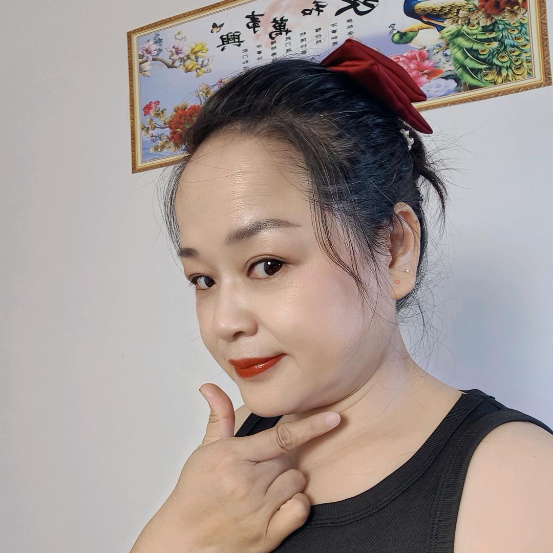 莉莉爱柔腹    百货