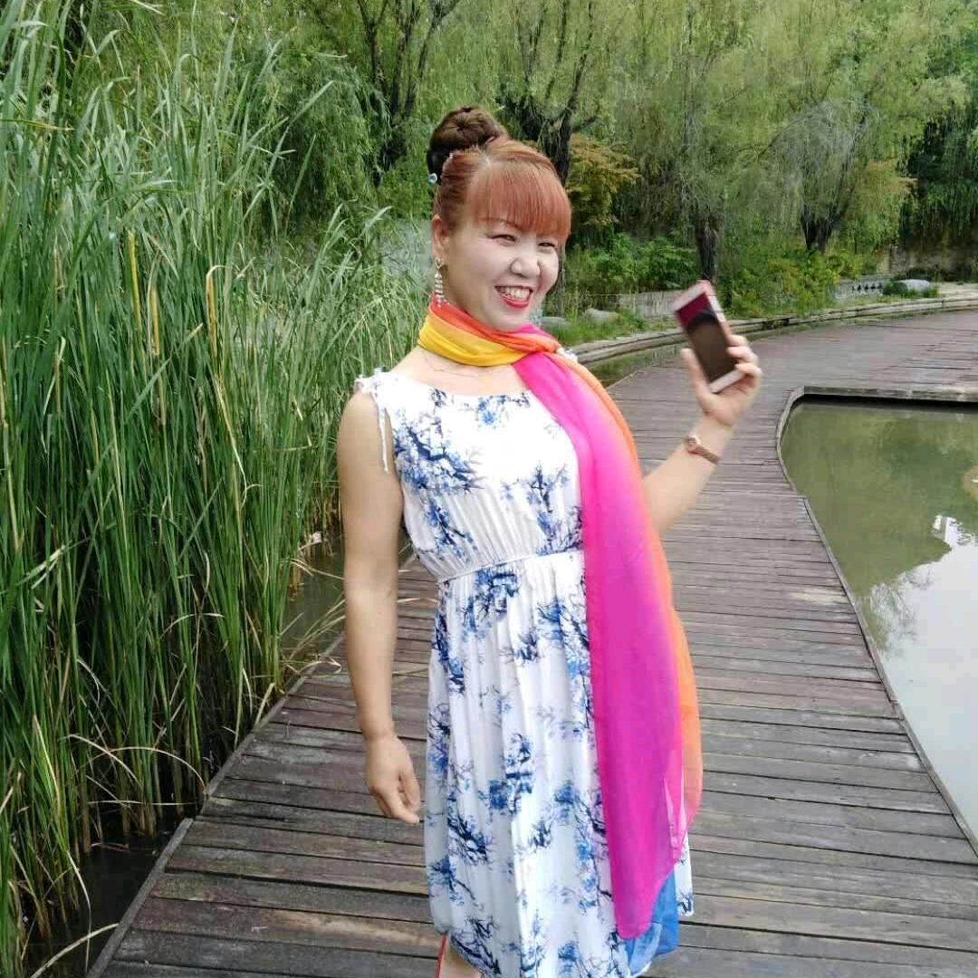 微微一笑越傾城