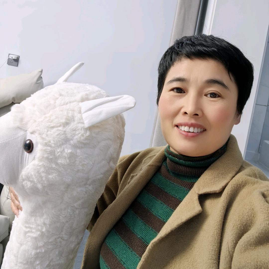 驻马店市驿城区王瑞服装店