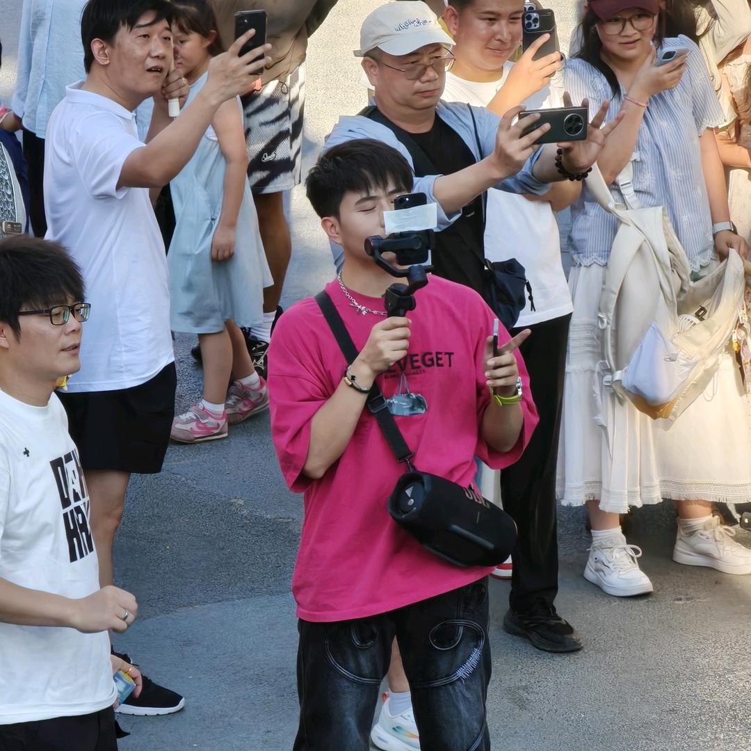 。五块二❤️⁵²¹