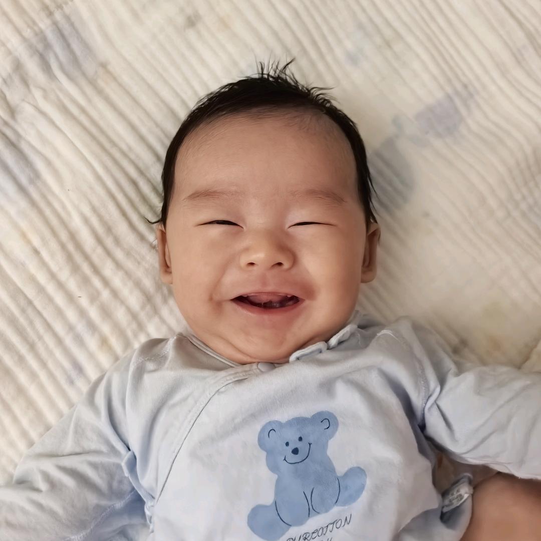 “往事不回头未来不将就”