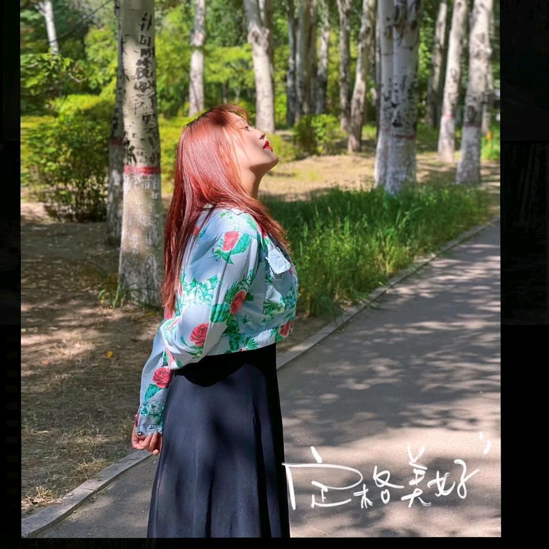 DM⁺【美甲】💐【鲜花】集合店