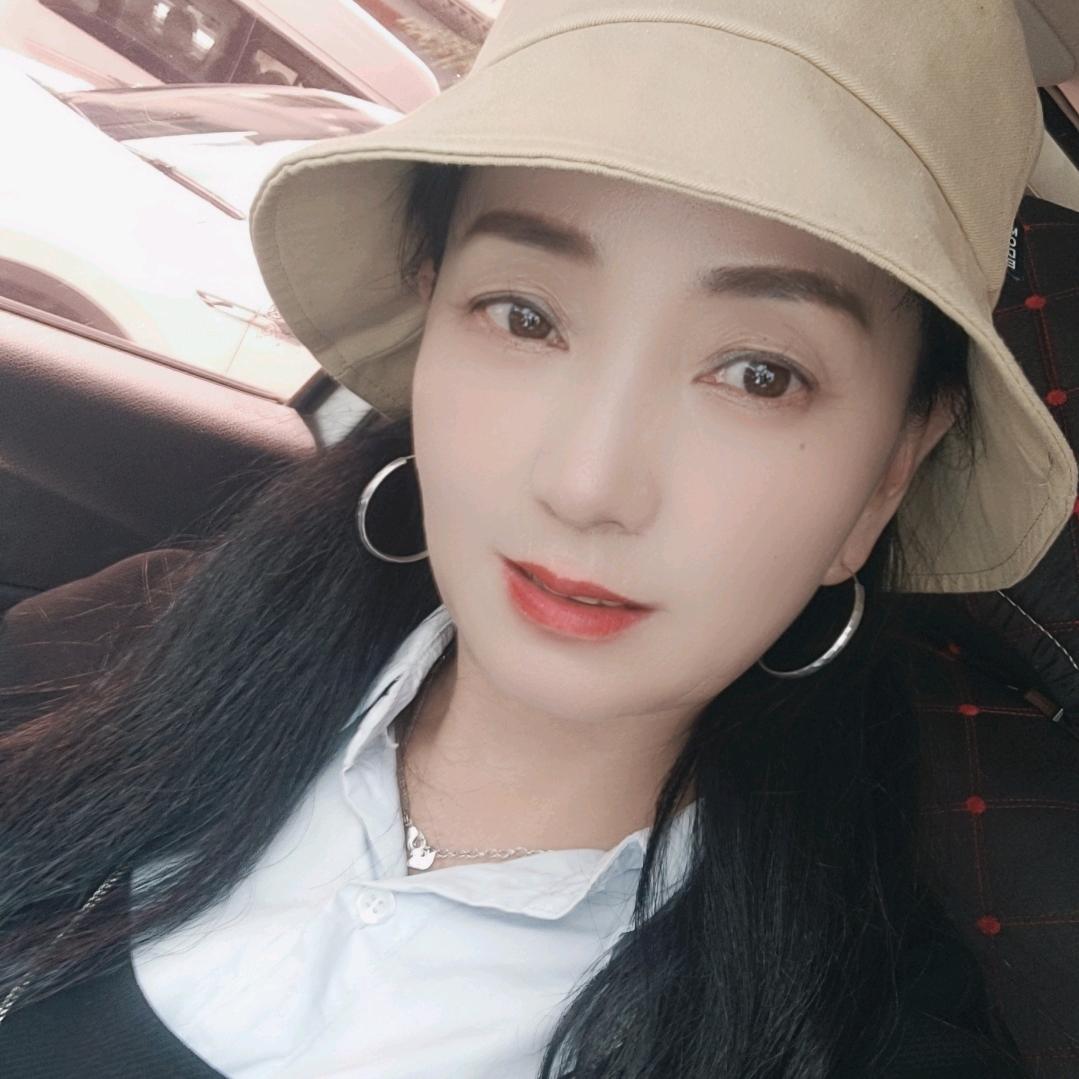 兰坪溪水园农庄静姐