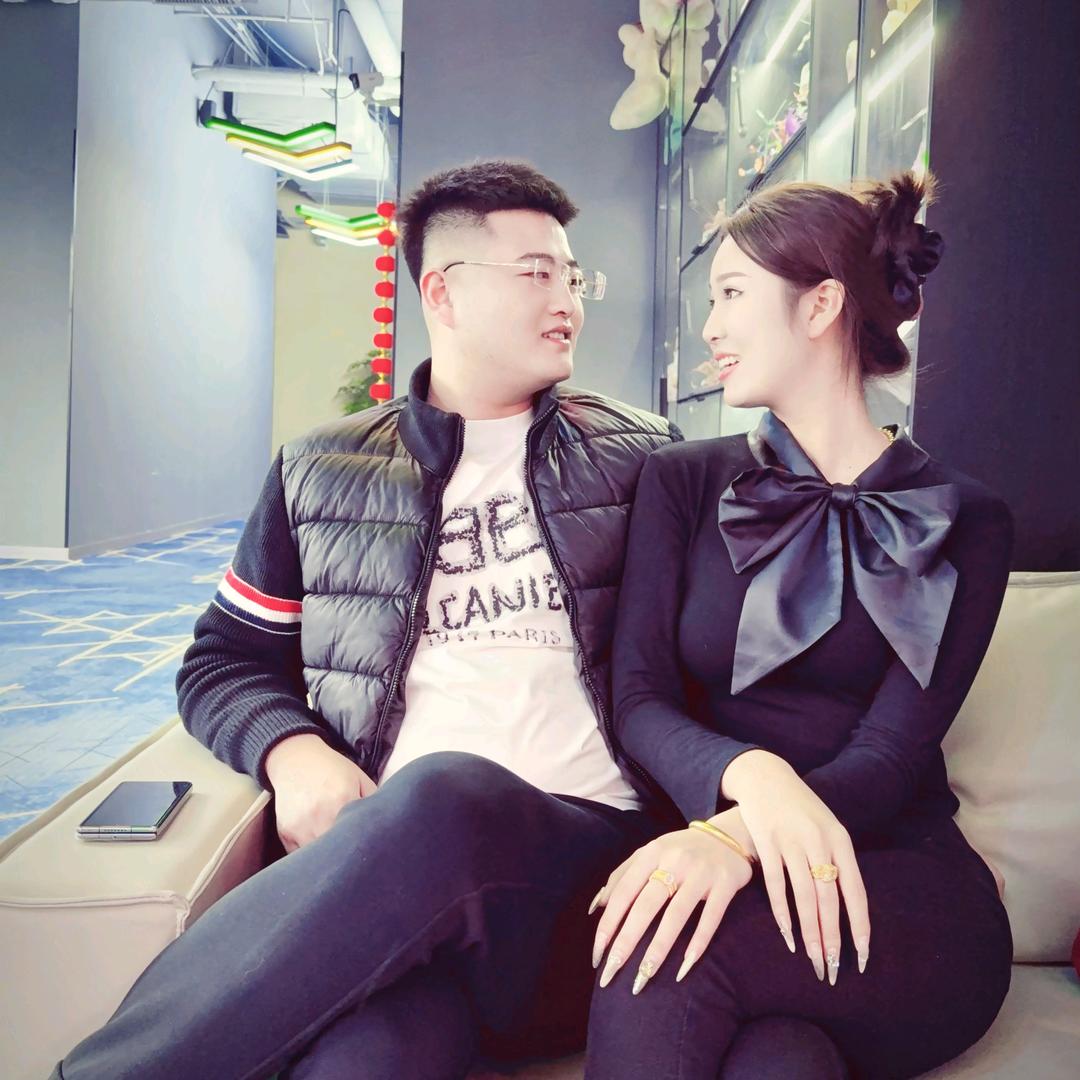 爱吃小馒头