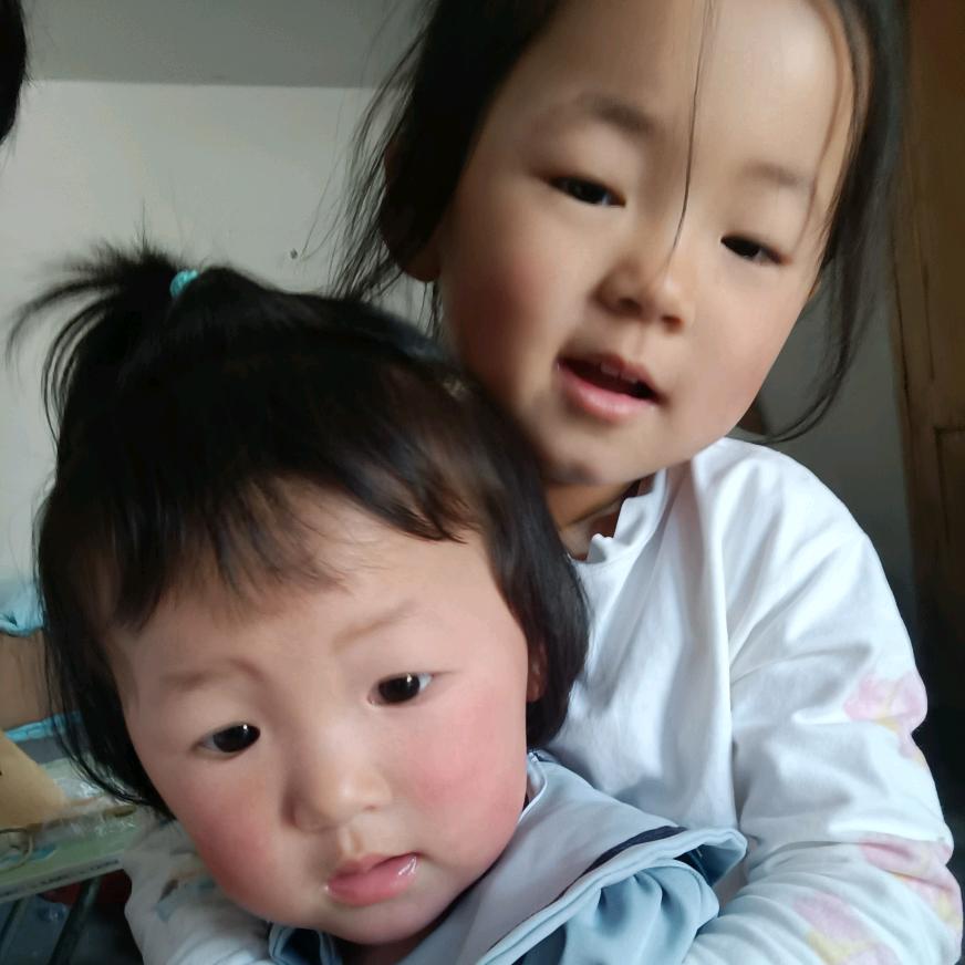 妞妞奶奶。