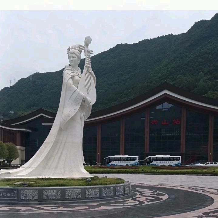 有缘千里来相会🌺