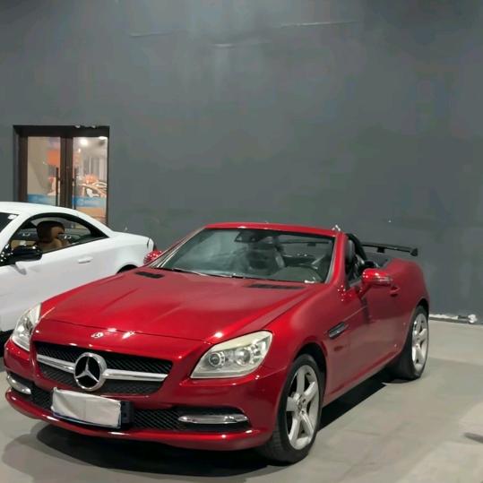 小姐～你内裤掉了