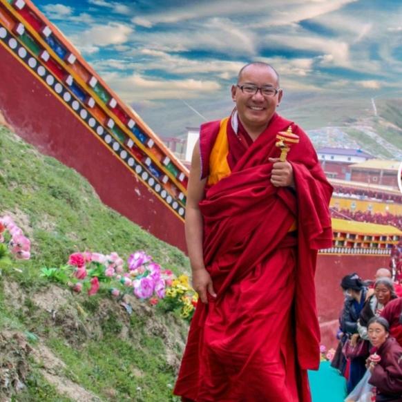 པད་མ།