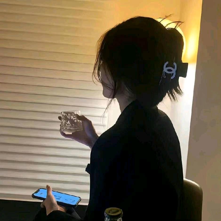 是小陈女士呀