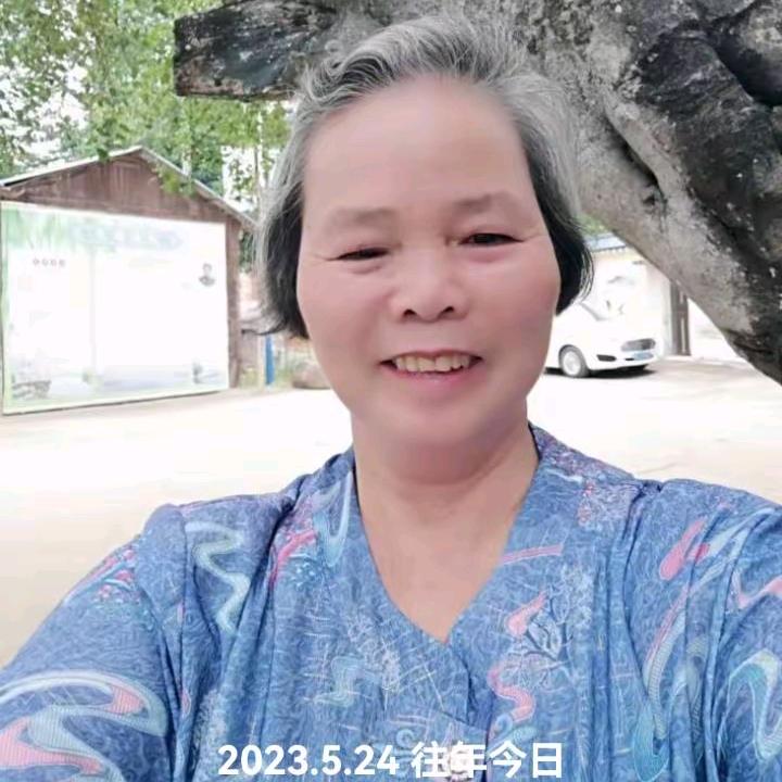 武姨每天下午6点20分开播