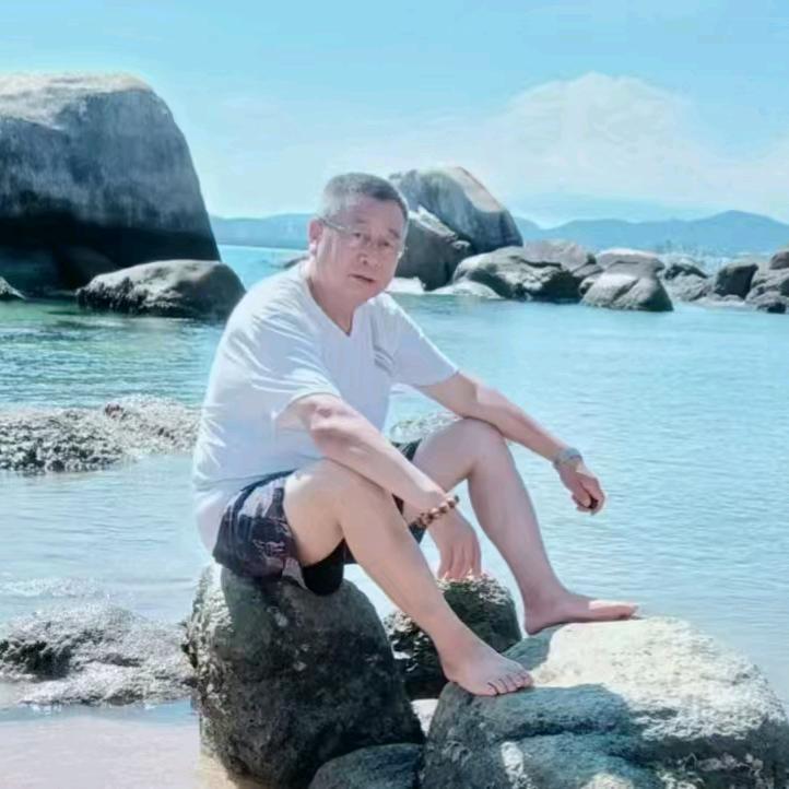 阳光姥爷