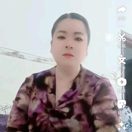 优伤的玫瑰