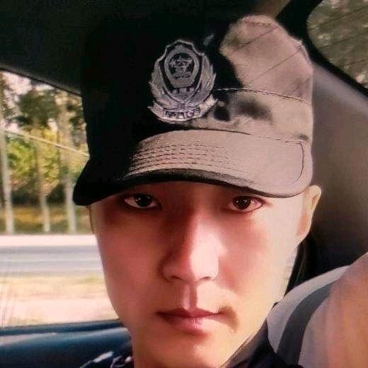 ℳ๓ 一介俗人°ꦿ⁵