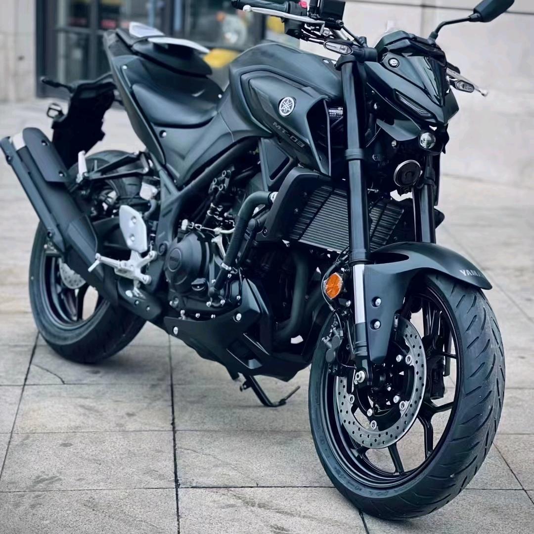 不甘平凡，永不言败