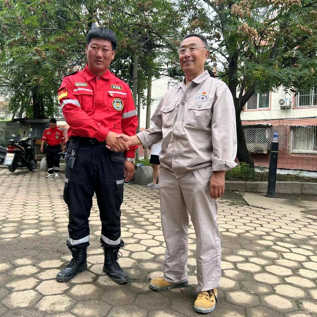 坦克、你好