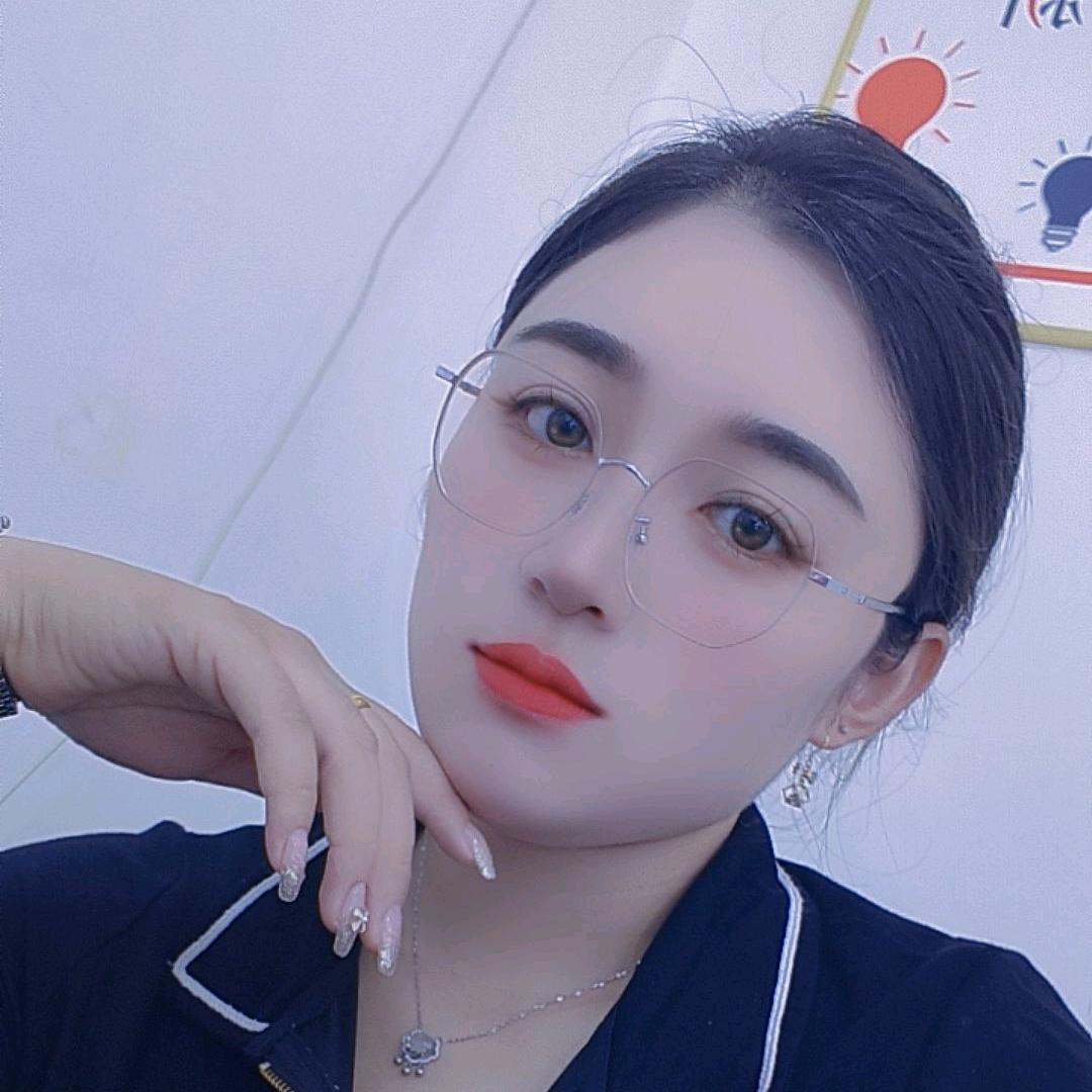 小胖英儿
