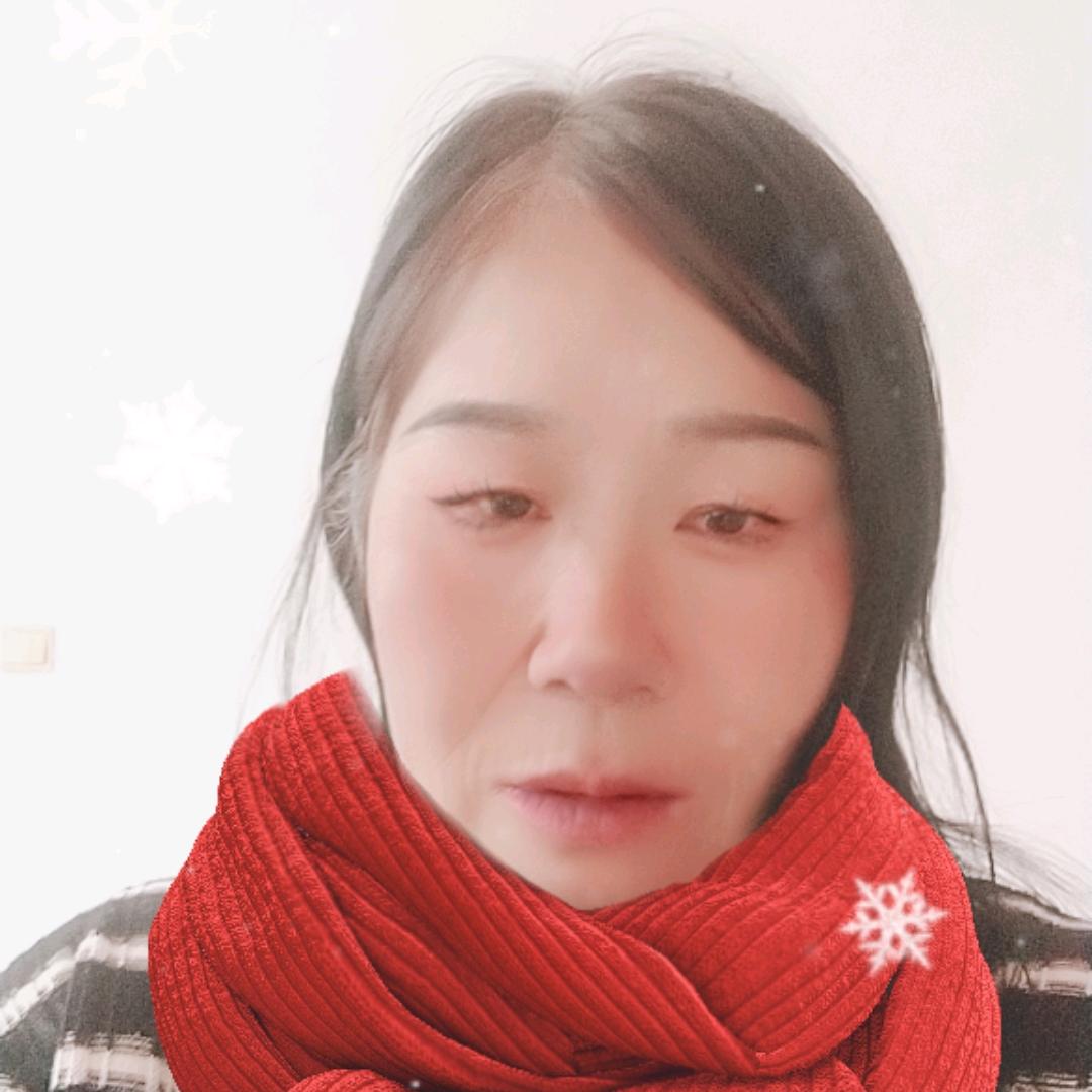 刘英