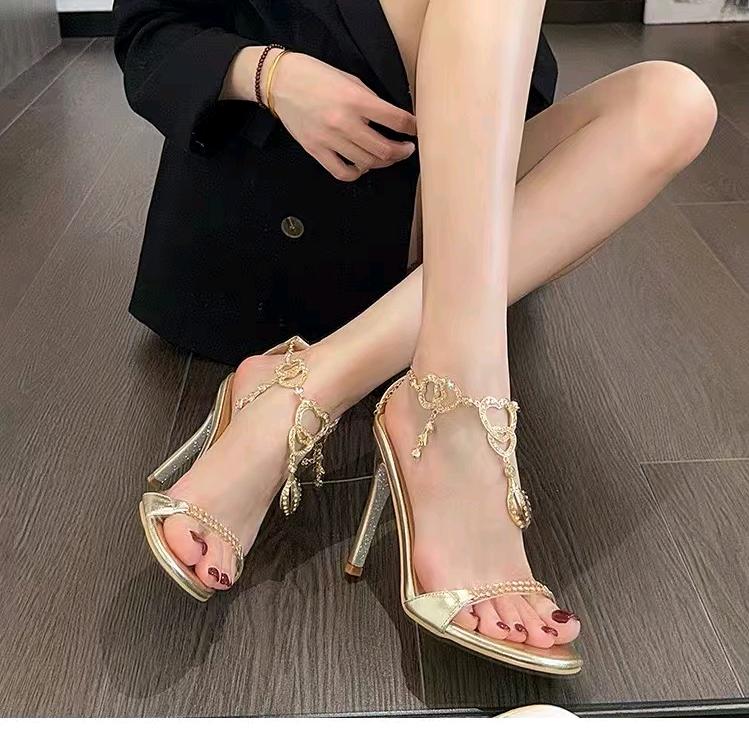 小肥手断码女鞋