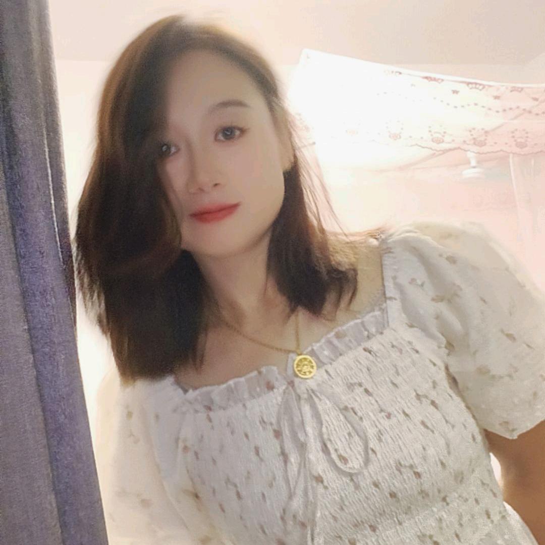 鸿福特木门《华》