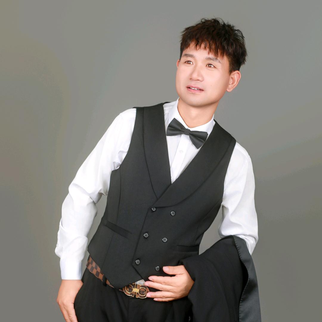 爱唱歌的🎤拉猪哥，《不定时开播》