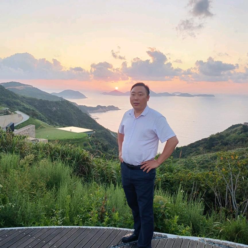 卖地板大哥