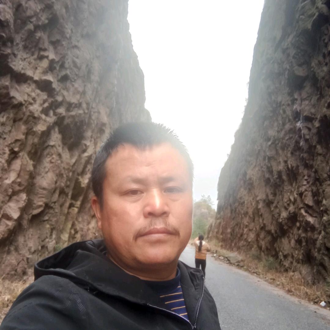任我行，