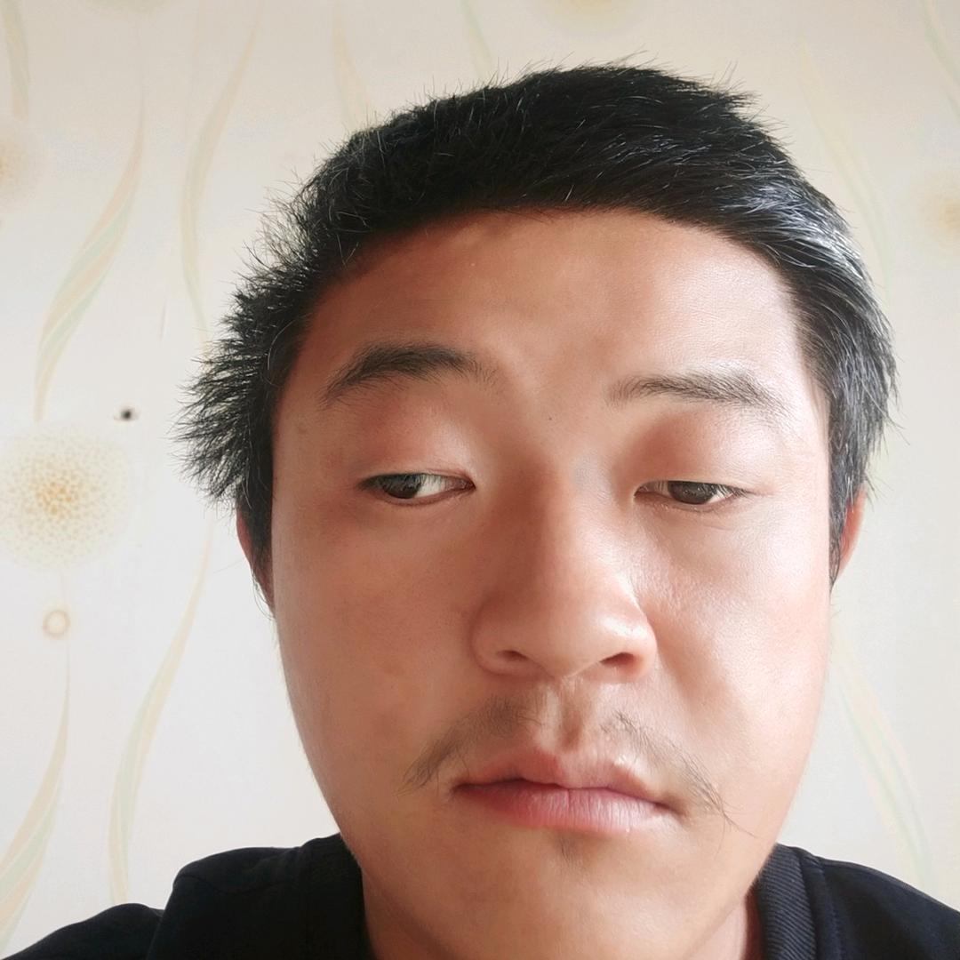 快乐的鱼🐠