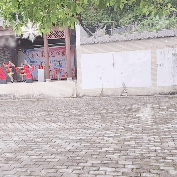 肖贵