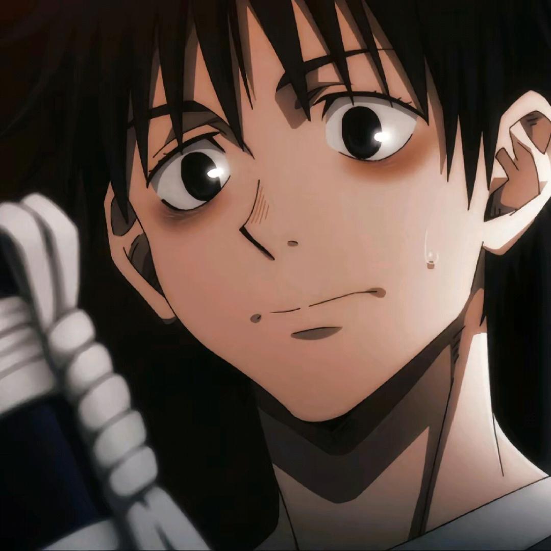 盆子里面装莓子