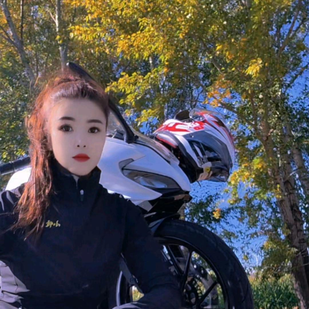 小怪兽