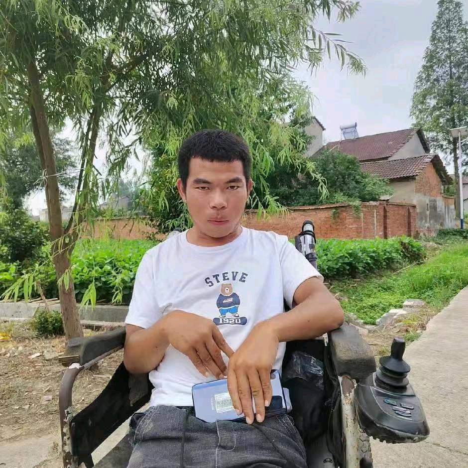 轮椅小哥