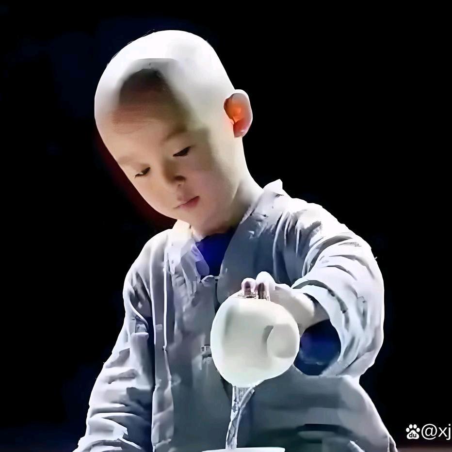 👿疯人院里疯言疯语