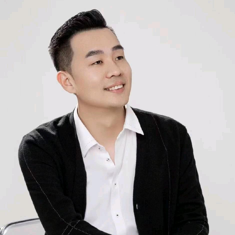 鸭王-鸭舞优烤鸭创始人杨鹏选