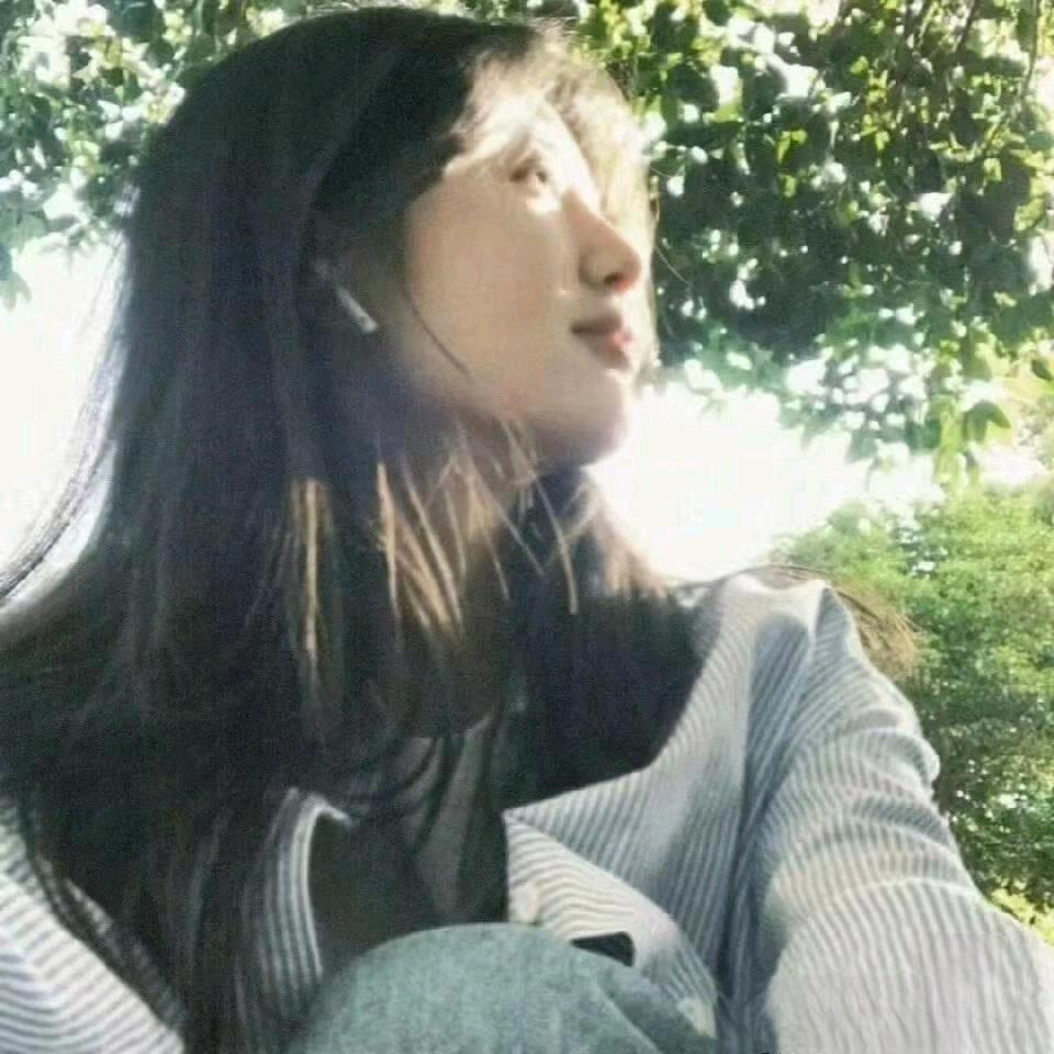 三三