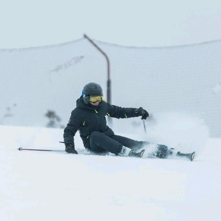喵酱（滑雪教学）