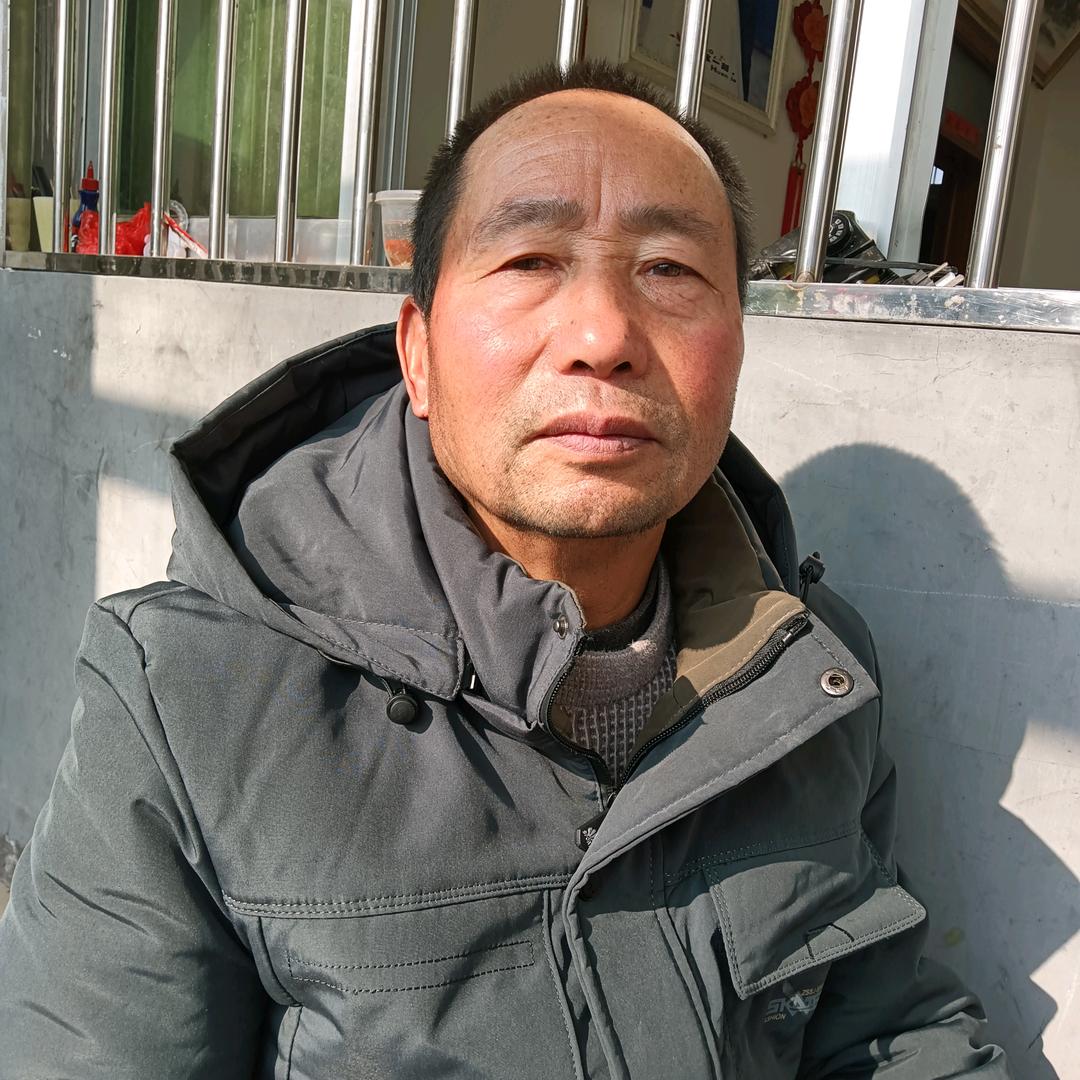小老头9:10开播，聊天主播（暂不开播）