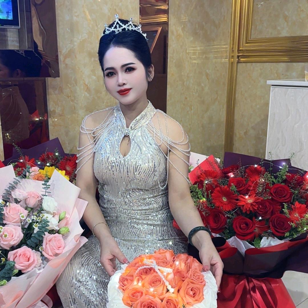 没人爱的亮亮姐