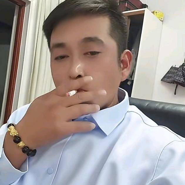 何苦相思煮余年